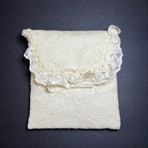 Vintage Victorian Style Square Cream Colored Floral Lace Keepsake Pouch Bag